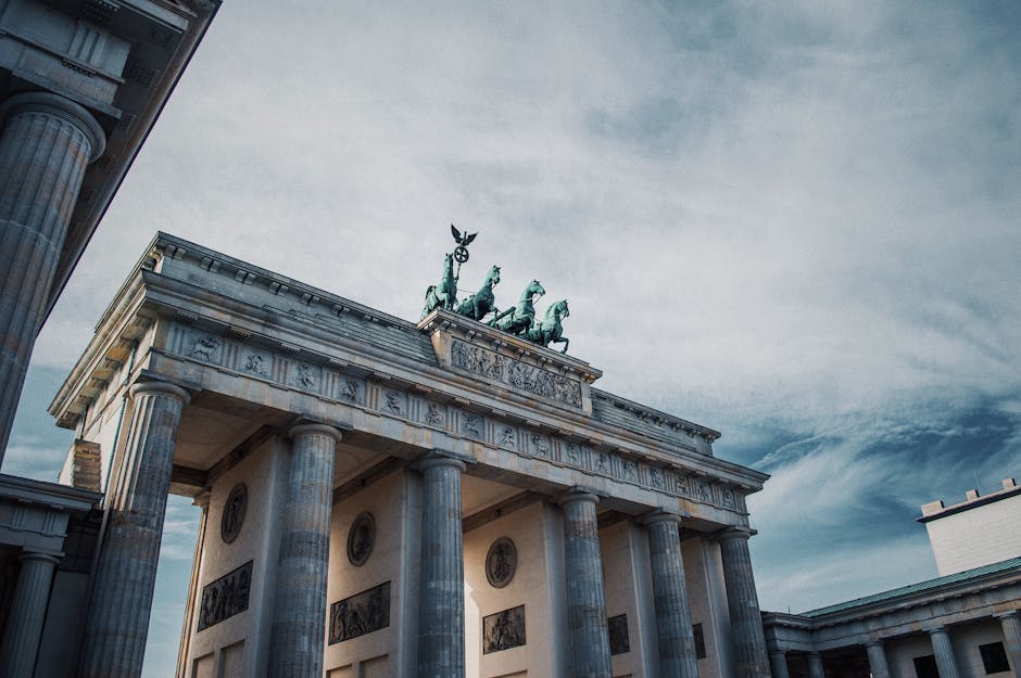 "Exploring Germany in 2025: Visa Guide & Entry Rules for Visiting the Neue Nationalgalerie's Unique Life Structures Tunnel"
